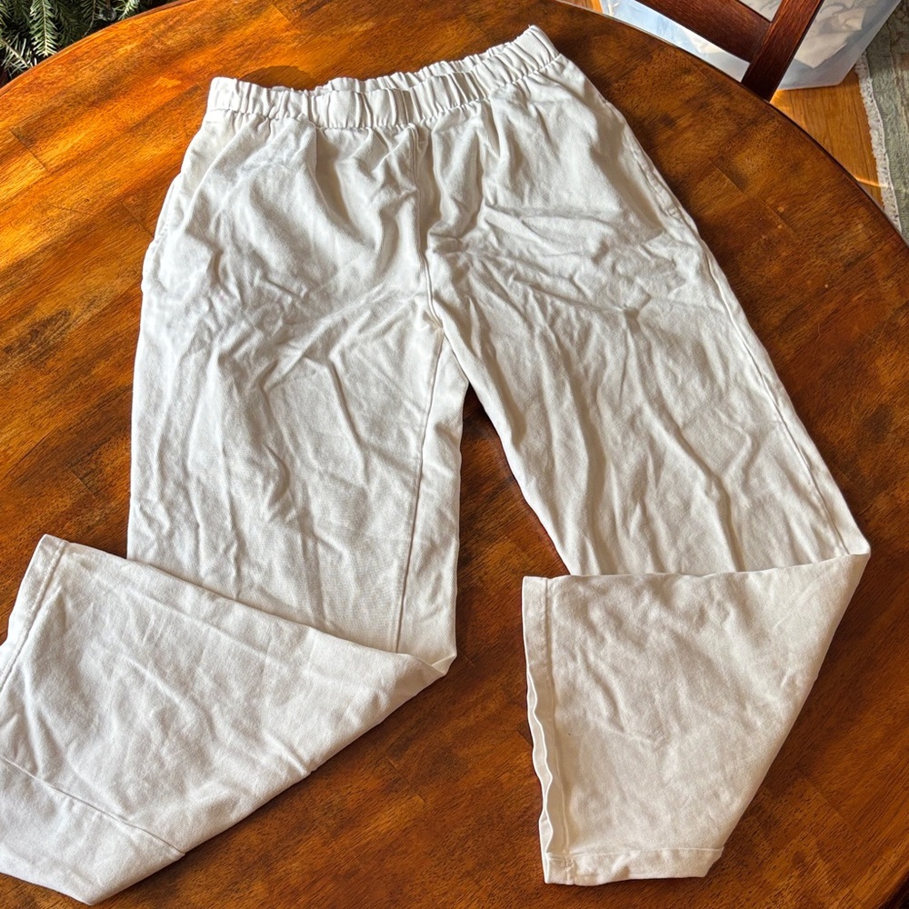 Brandy Melville Cream Sweatpants